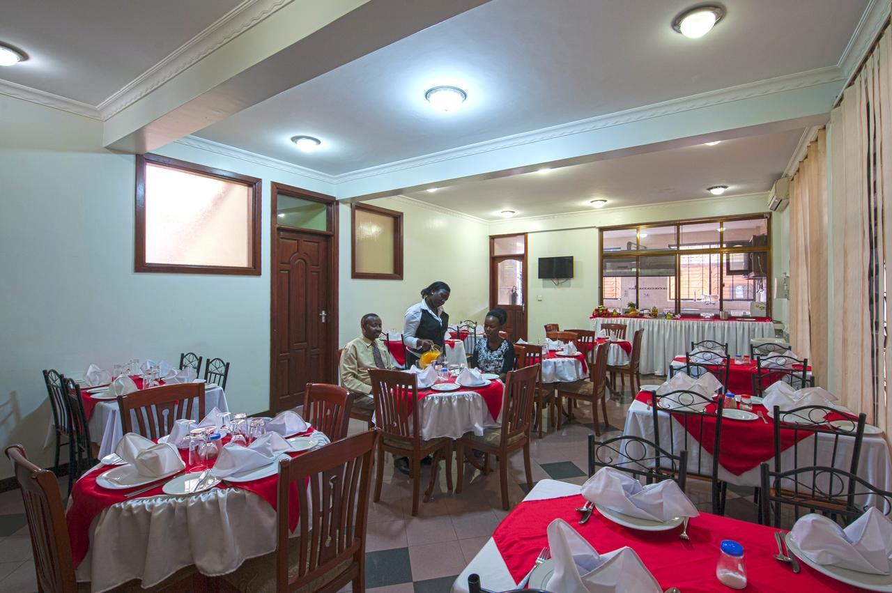 Jevas Hotel Arusha Bagian luar foto